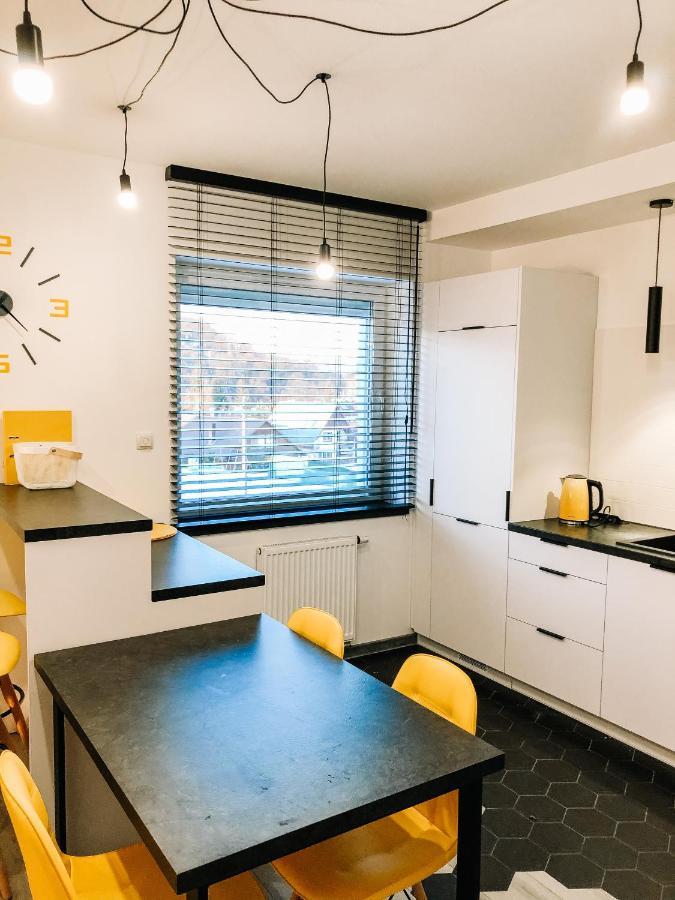 Appartement Bieszczadzkie Utulenie à Ustrzyki Dolne Extérieur photo