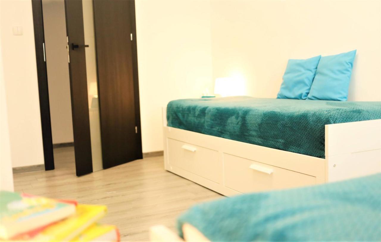 Appartement Bieszczadzkie Utulenie à Ustrzyki Dolne Extérieur photo