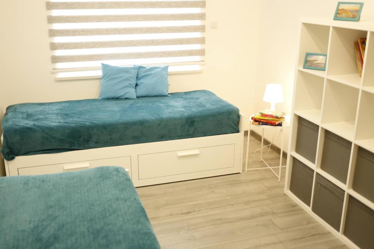 Appartement Bieszczadzkie Utulenie à Ustrzyki Dolne Extérieur photo